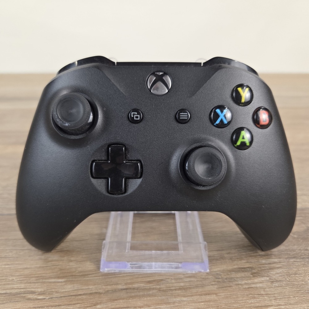 Microsoft 1708 Black Handheld Bluetooth Wireless Controller For Xbox One Tested